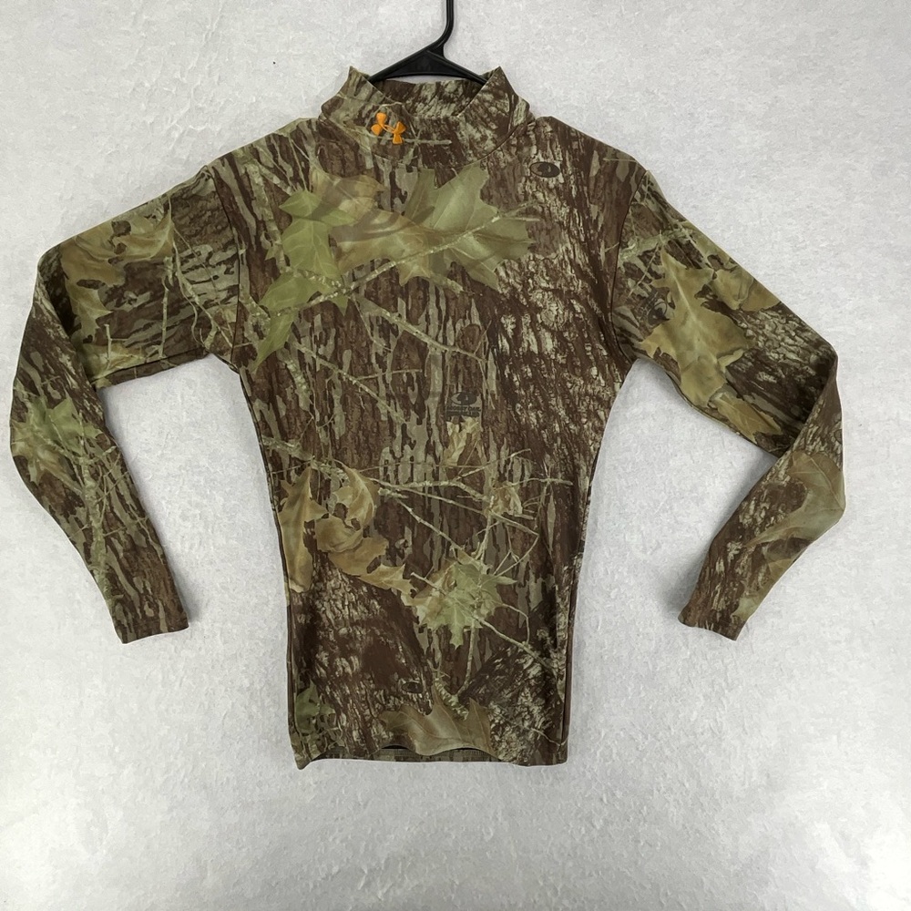 Under Armour Youth Medium Camouflage Mock‎ Neck Compression Shirt Green